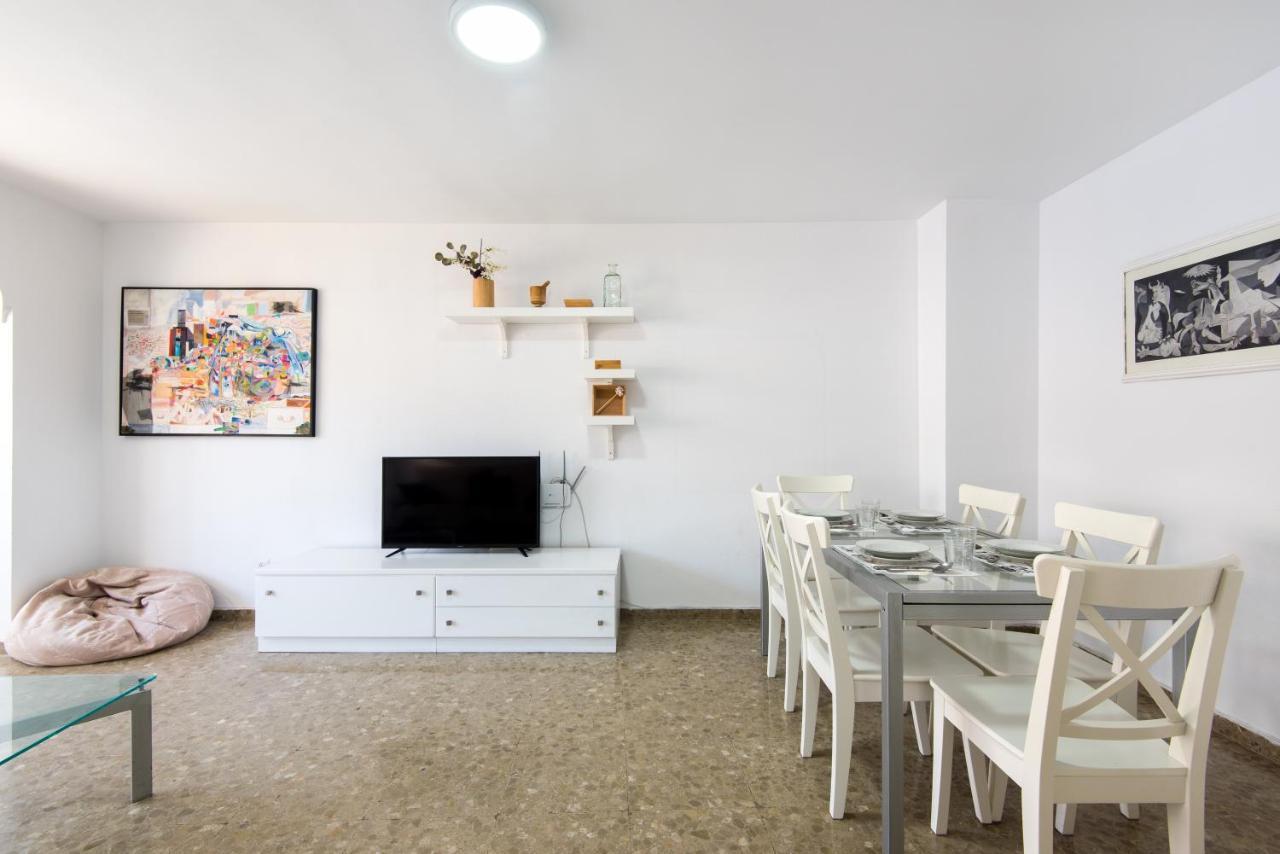 Picasso Center Apartment Malaga Exterior photo